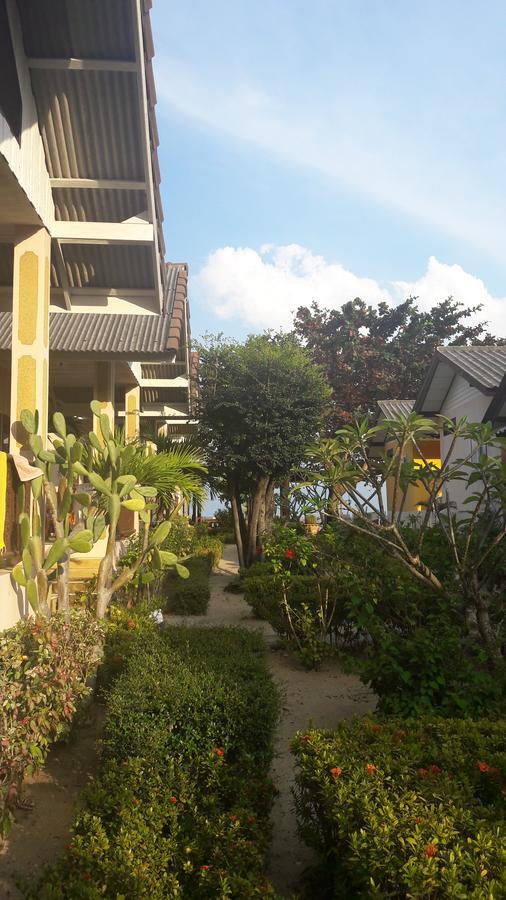 Living Chill At Lamai Hotel Exterior photo